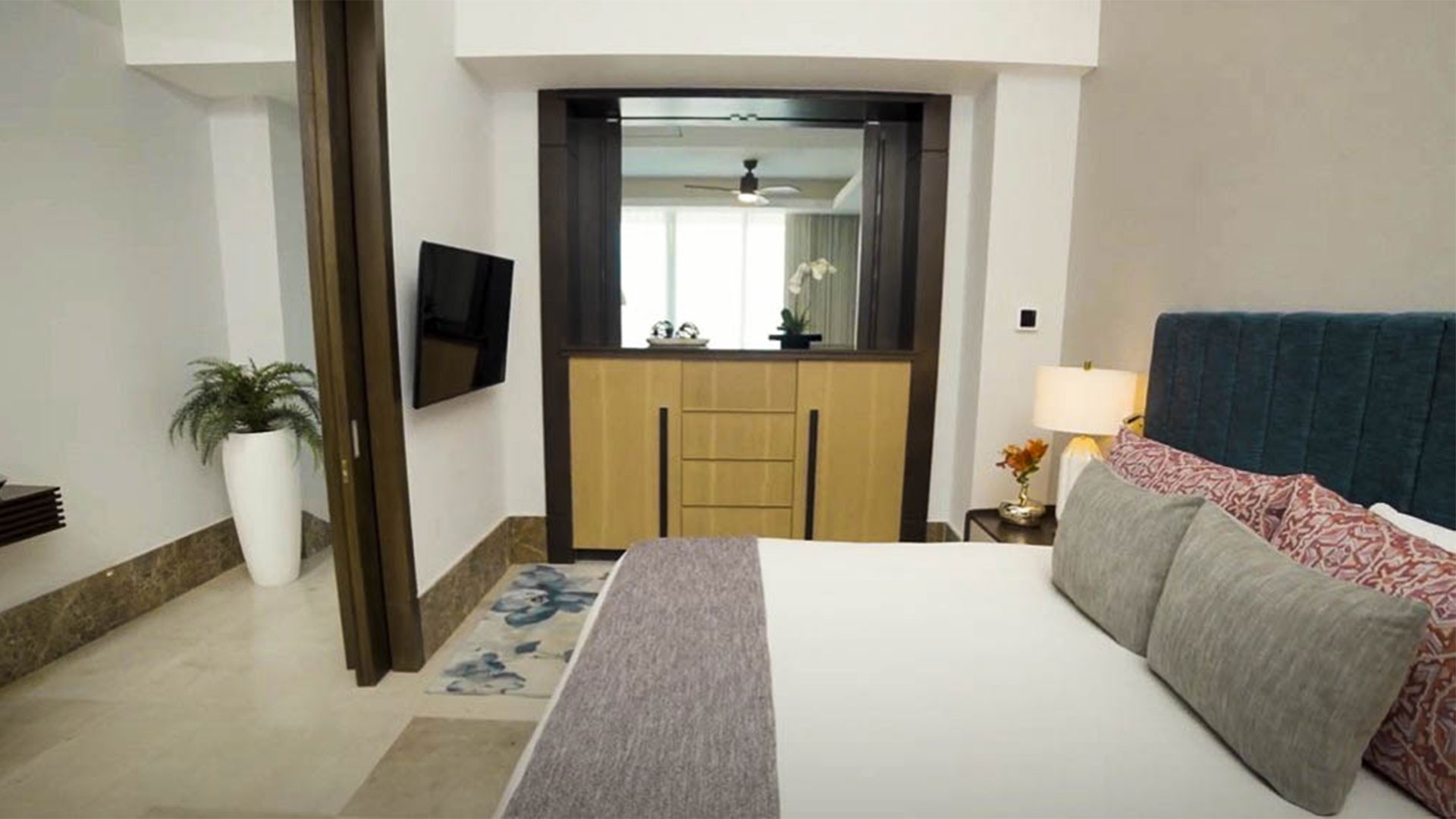 One bedroom Grand Luxxe Suite Royal-VIDANTA